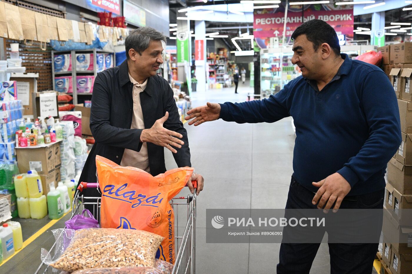 Благотворительные обеды Индийского национального культурного центра "Сита"