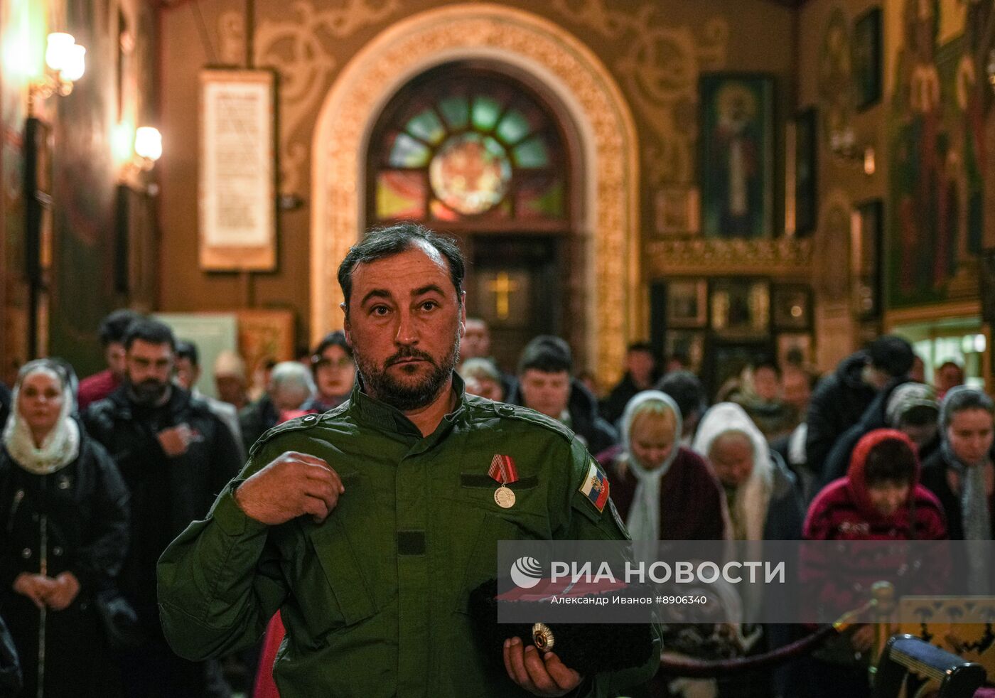 Пасхальное богослужение в Мариуполе