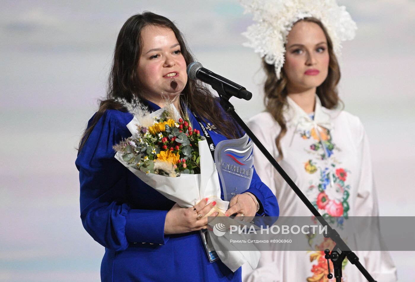 Награждение лауреатов премии "Служение"