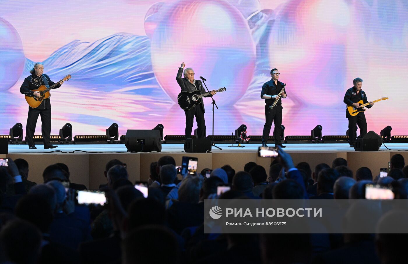 Награждение лауреатов премии "Служение"