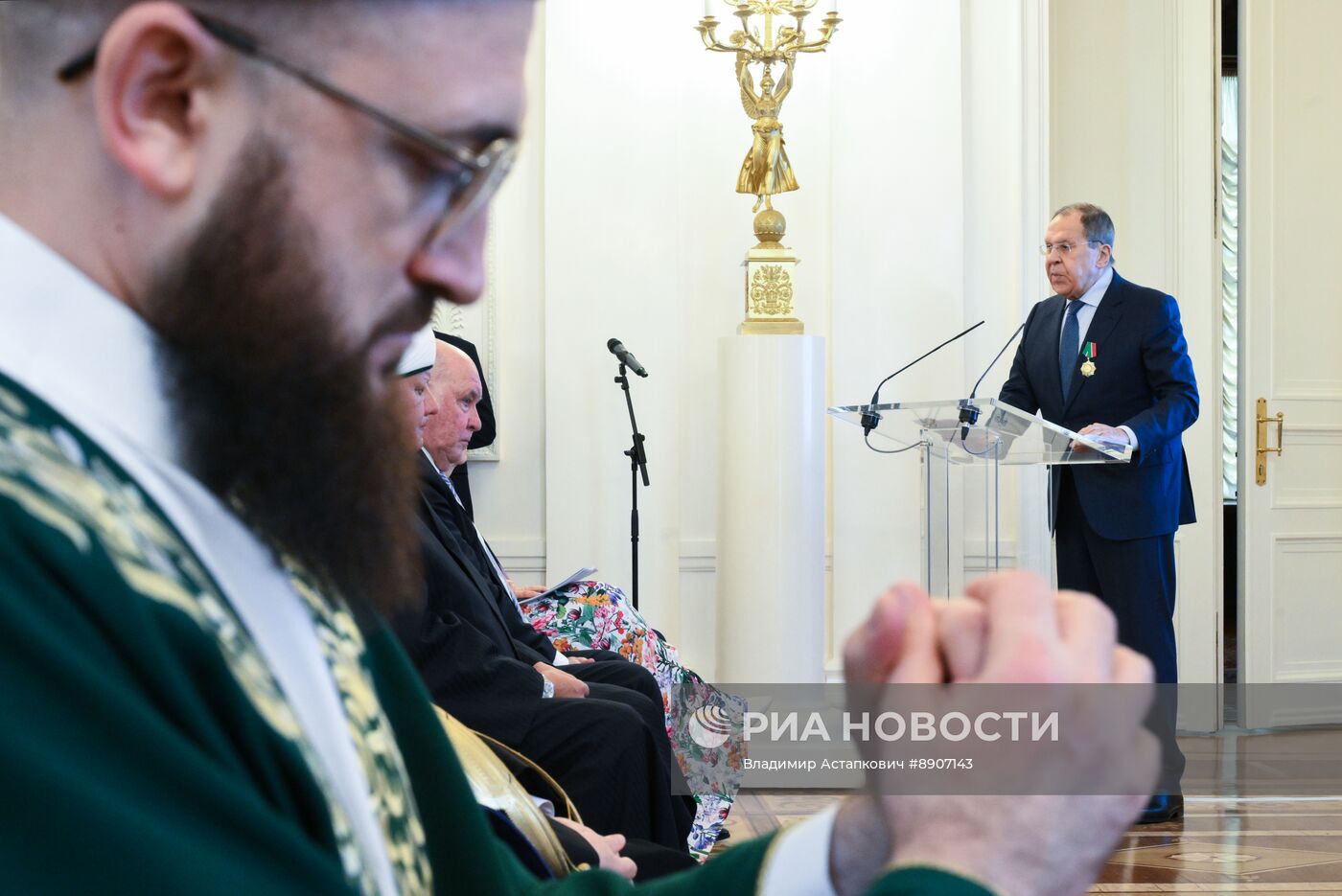 Глава МИД РФ С. Лавров выступил на встрече ГСВ "Россия - Исламский мир" с послами стран ОИС