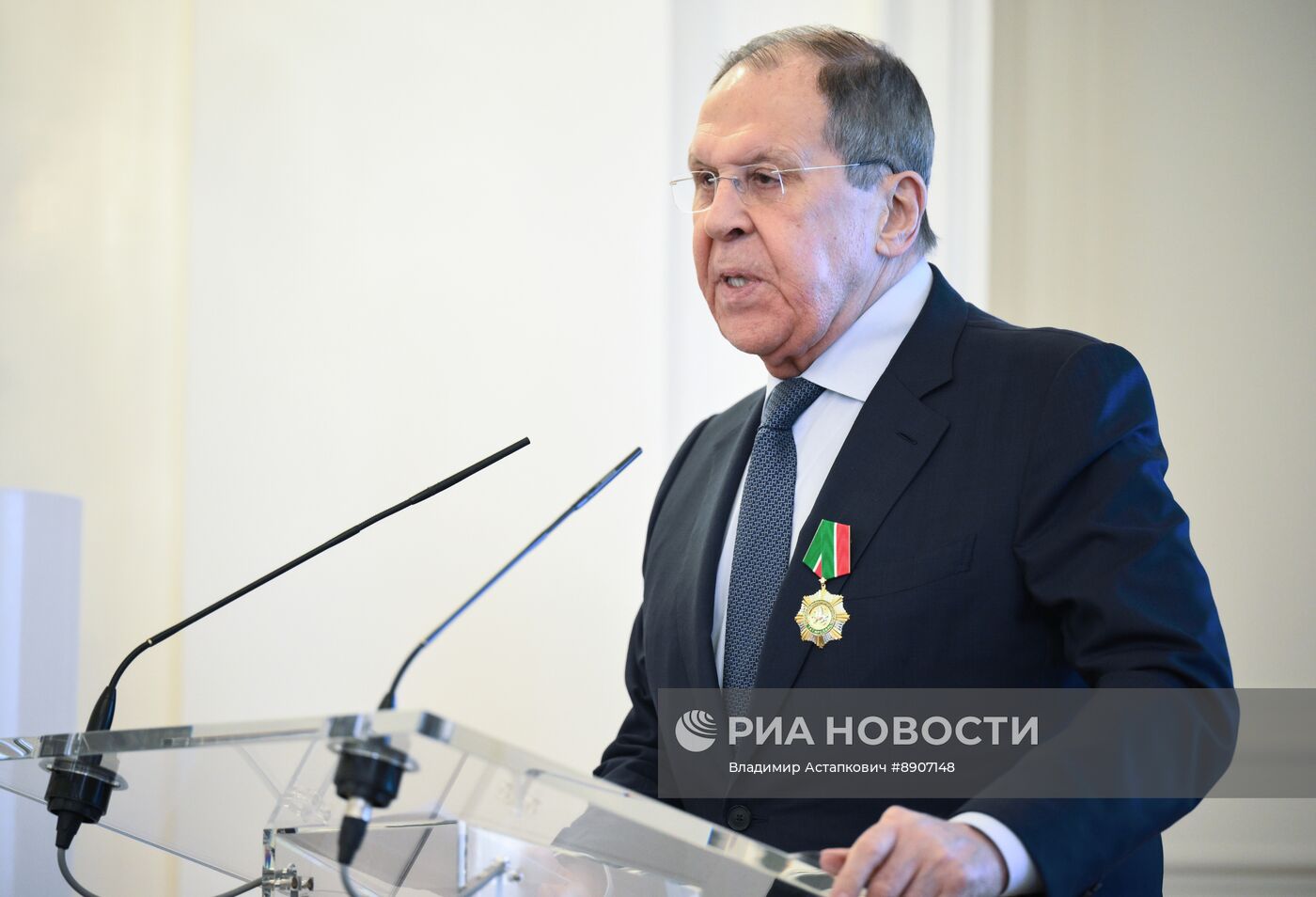 Глава МИД РФ С. Лавров выступил на встрече ГСВ "Россия - Исламский мир" с послами стран ОИС