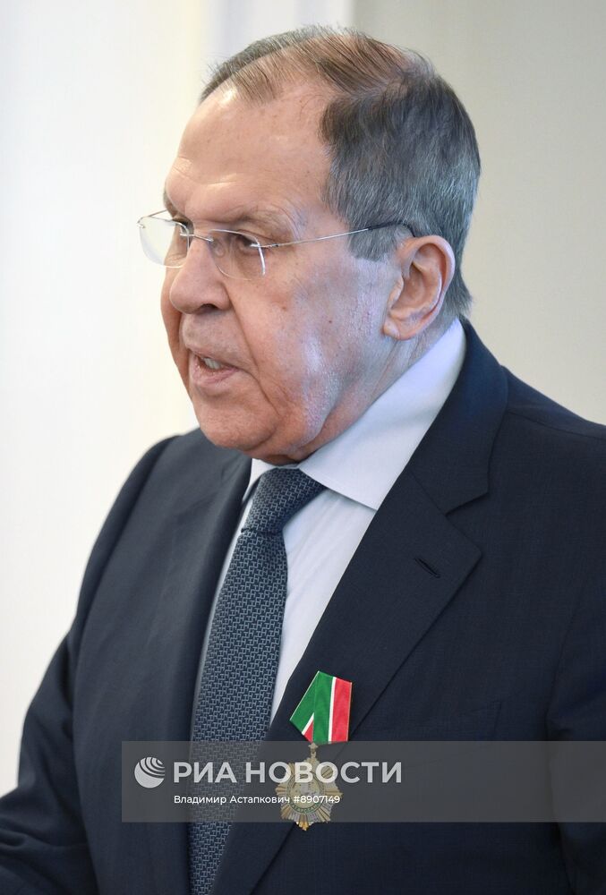 Глава МИД РФ С. Лавров выступил на встрече ГСВ "Россия - Исламский мир" с послами стран ОИС