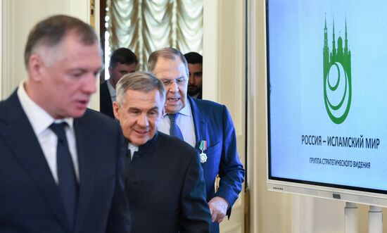 Глава МИД РФ С. Лавров выступил на встрече ГСВ "Россия - Исламский мир" с послами стран ОИС