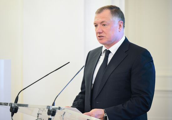 Глава МИД РФ С. Лавров выступил на встрече ГСВ "Россия - Исламский мир" с послами стран ОИС