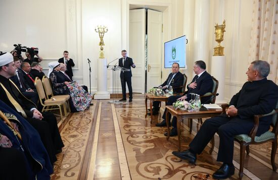 Глава МИД РФ С. Лавров выступил на встрече ГСВ "Россия - Исламский мир" с послами стран ОИС