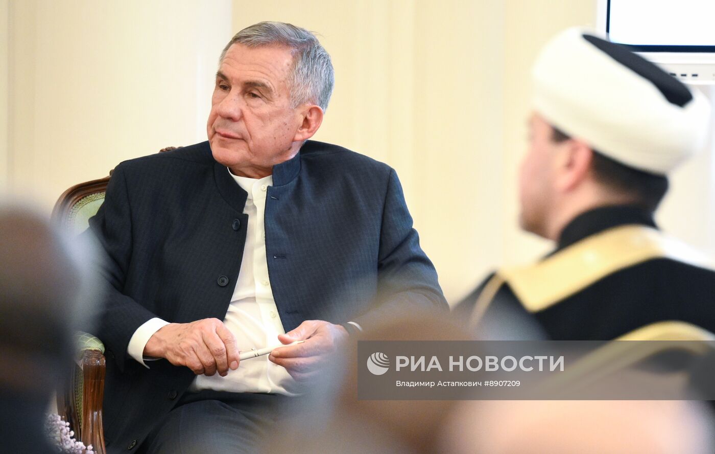 Глава МИД РФ С. Лавров выступил на встрече ГСВ "Россия - Исламский мир" с послами стран ОИС