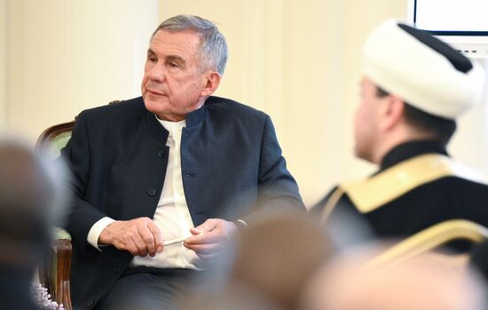 Глава МИД РФ С. Лавров выступил на встрече ГСВ "Россия - Исламский мир" с послами стран ОИС