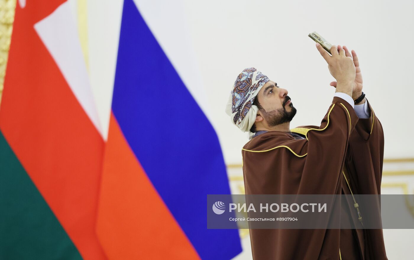 Президент Владимир Путин встретился с султаном Омана Хейсамом бен Тареком Аль Саидом