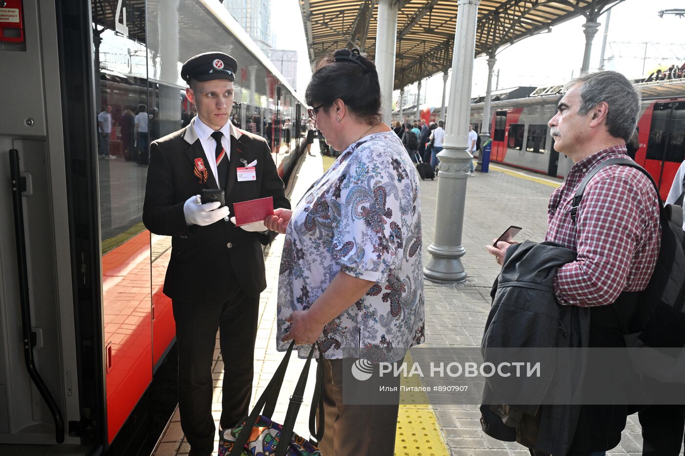 Запуск международного поезда "Ласточка" Москва – Минск к 80-летию Победы