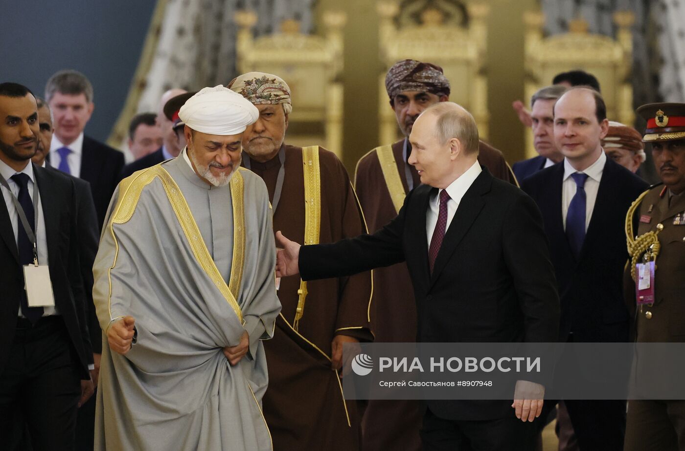 Президент Владимир Путин встретился с султаном Омана Хейсамом бен Тареком Аль Саидом