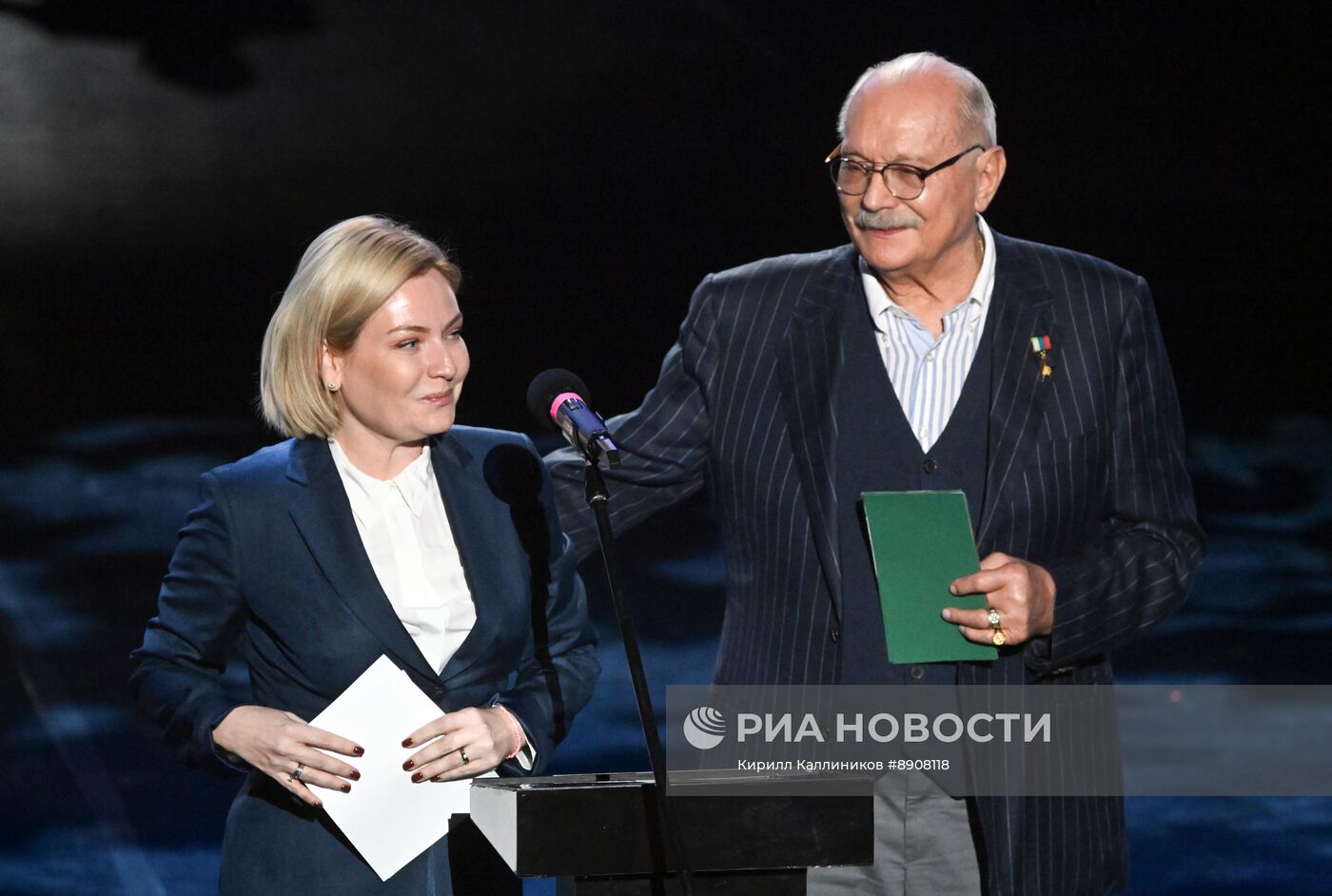 Презентация Евразийской академии кинематографических искусств и Открытой евразийской кинопремии "Бриллиантовая бабочка"