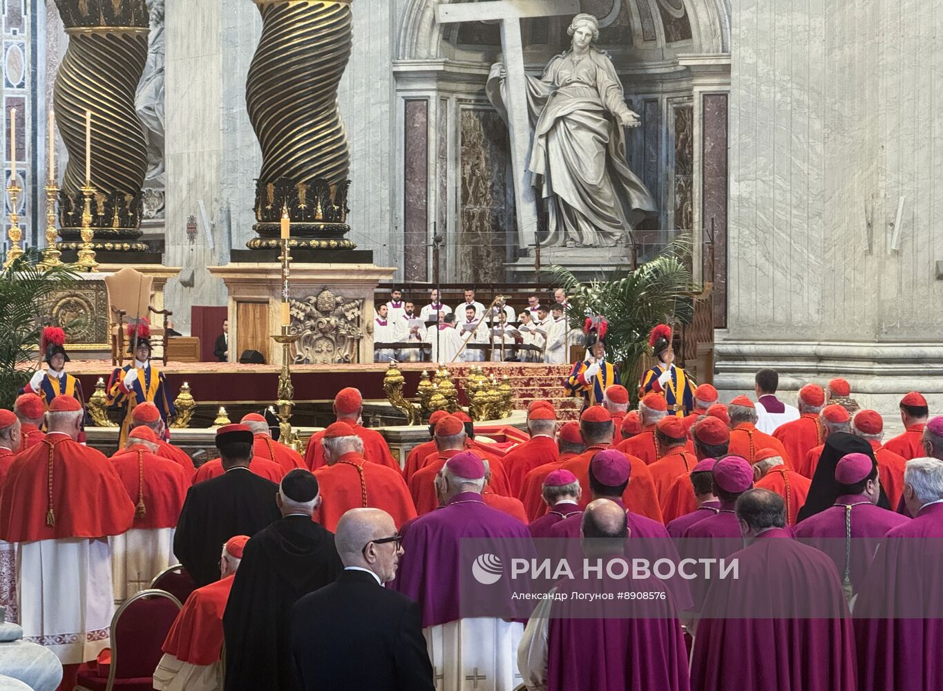 Прощание с папой римским Франциском