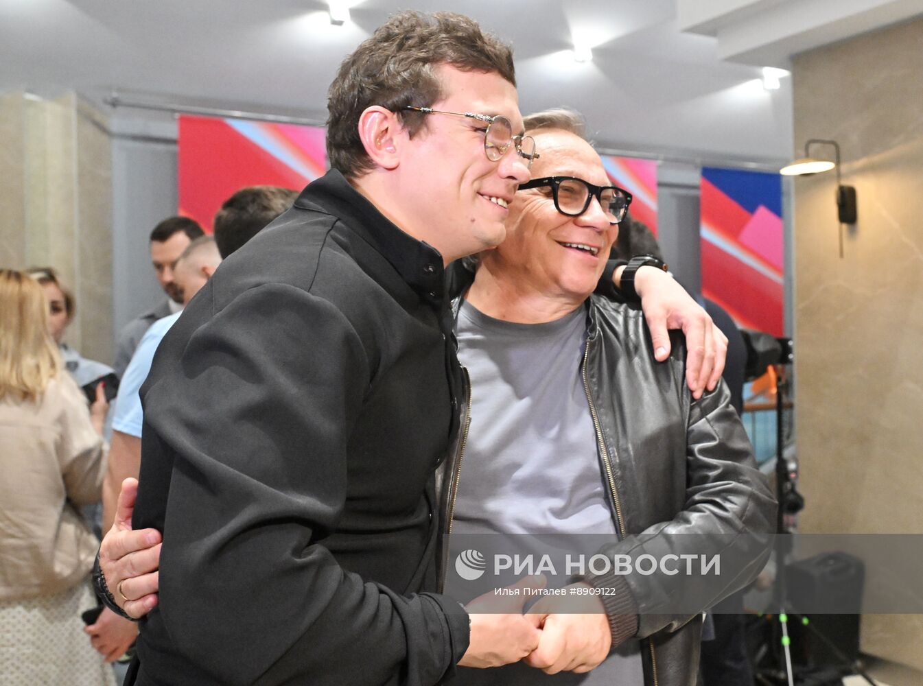 Премьера фильма Т. Кеосаяна "Семь дней Петра Семеныча"