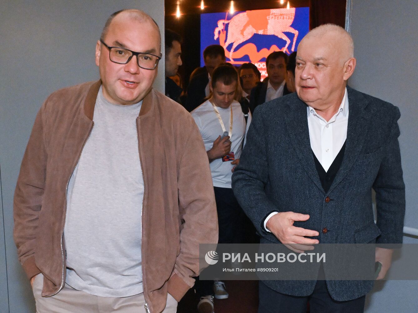 Премьера фильма Т. Кеосаяна "Семь дней Петра Семеныча"