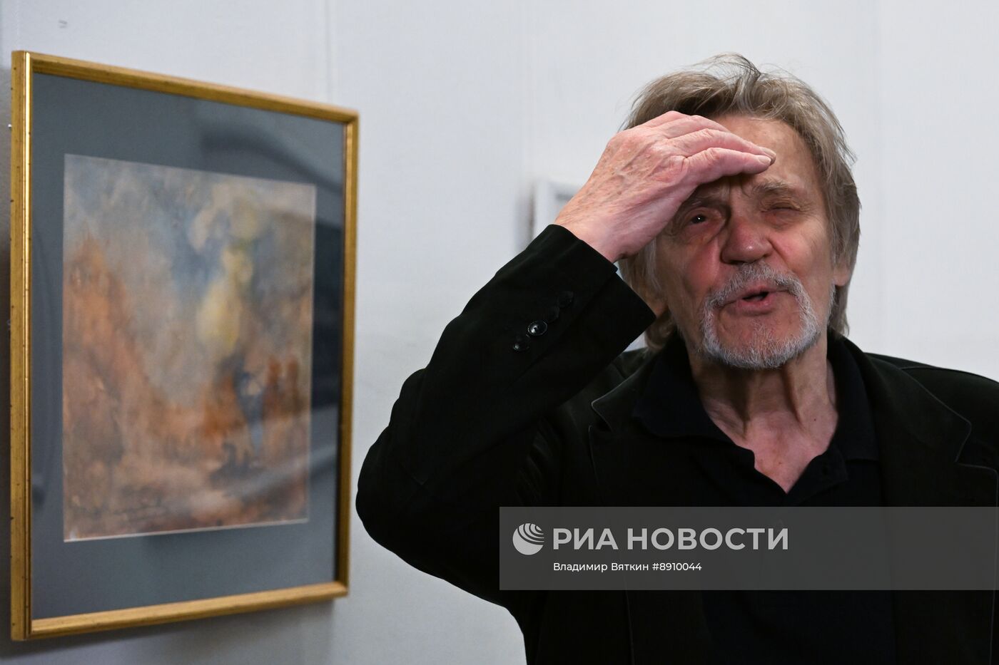 Выставка "Владимир Васильев. Отражения"