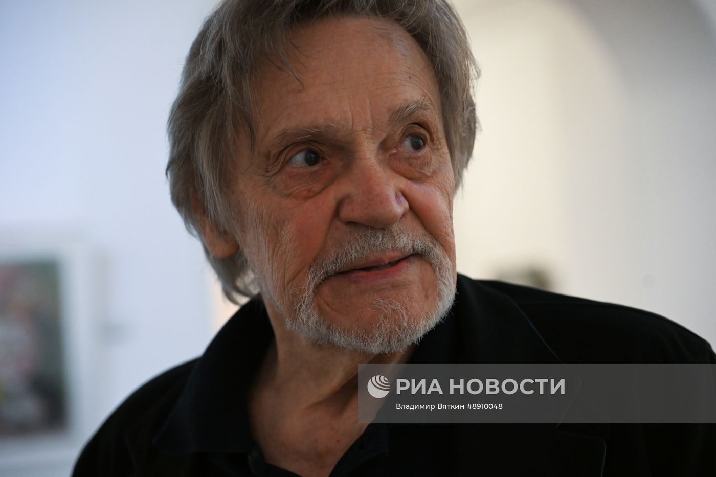Выставка "Владимир Васильев. Отражения"