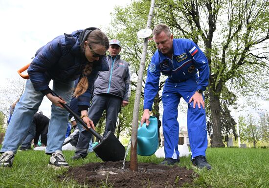 Международная акция "Сад памяти" 