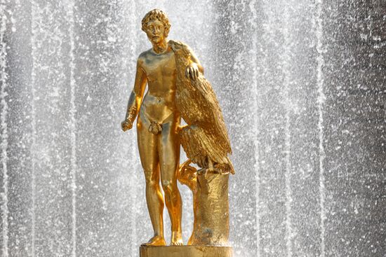 Открытие сезона фонтанов в Петергофе