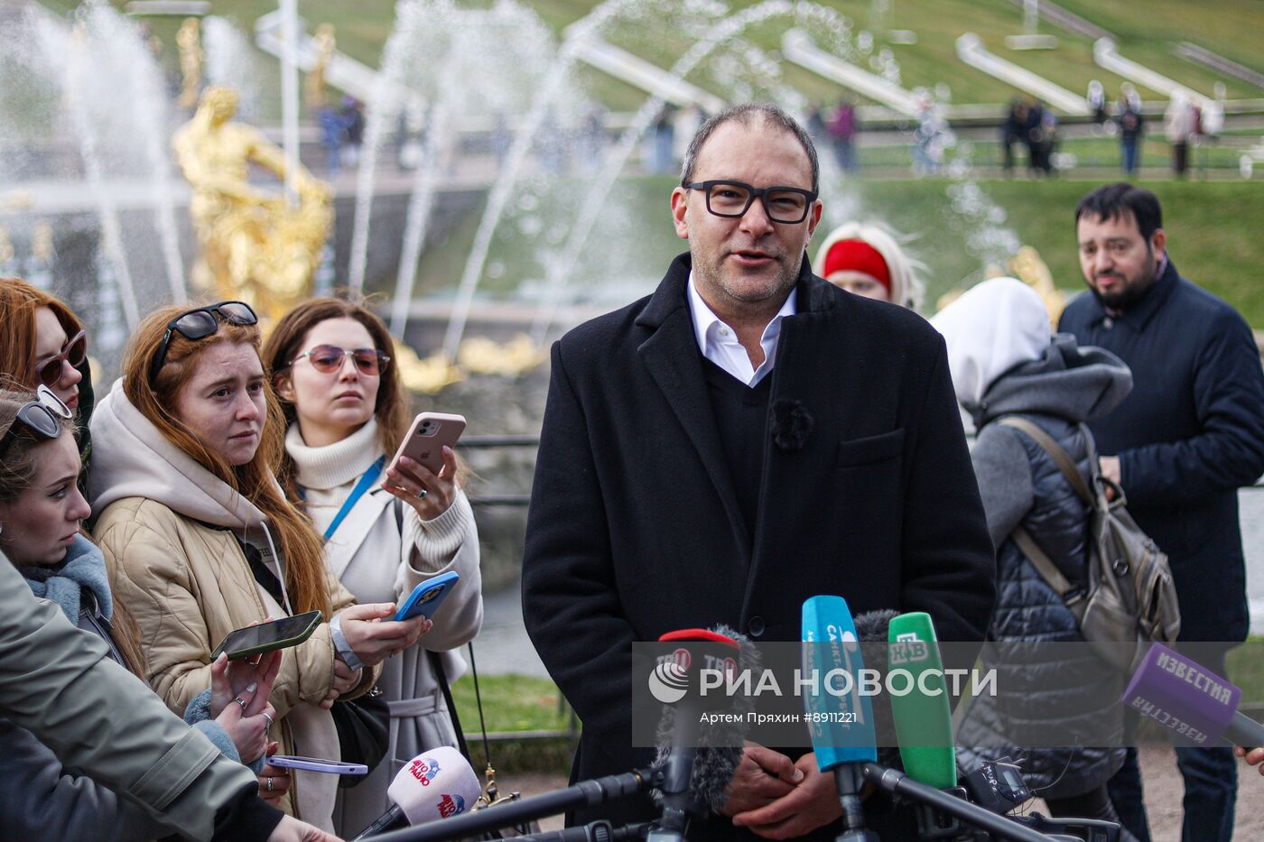 Открытие сезона фонтанов в Петергофе