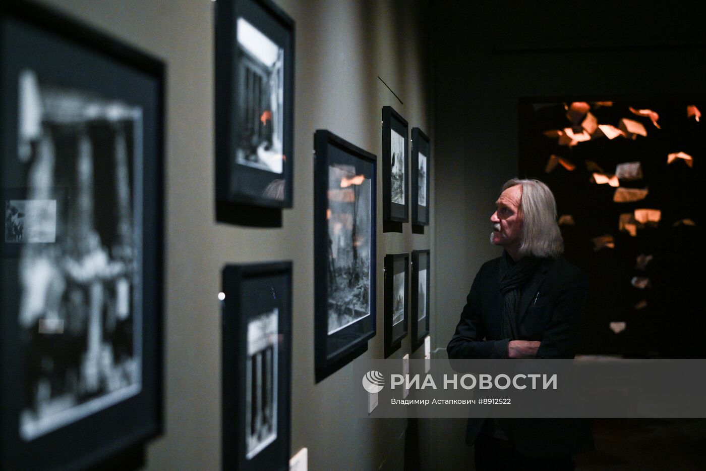 Выставка "Пусть живые запомнят, и пусть поколения знают"