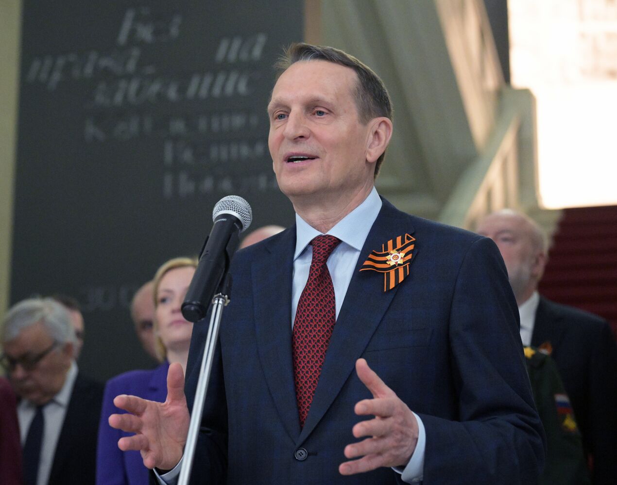 Открытие выставки "Без права на забвение. К 80-летию Великой Победы" 