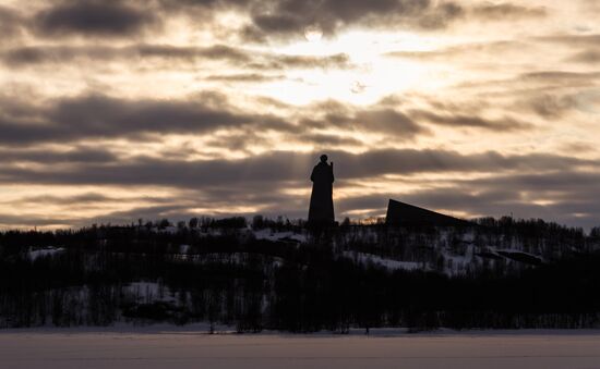 Мемориал "Защитникам Советского Заполярья в годы Великой Отечественной войны" в Мурманске.
"Алёша" - мемориальный комплекс в Ленинском округе города Мурманска. Объект культурного наследия Российской Федерации регионального значения. Место: Россия, Мурманск. Автор: Дмитрий Дубов/РИА Новости. Город-герой Мурманск