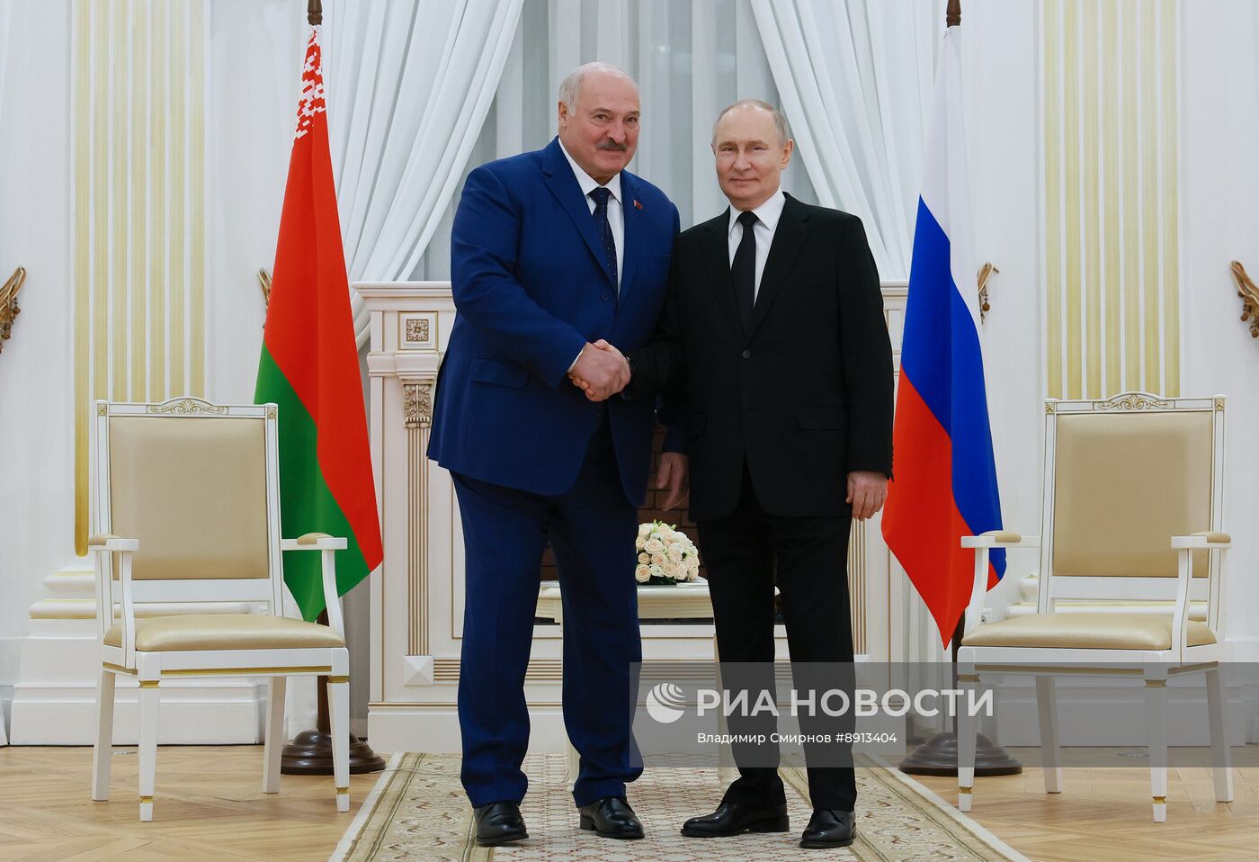 Президент Владимир Путин провел встречу с президентом Белоруссии Александром Лукашенко