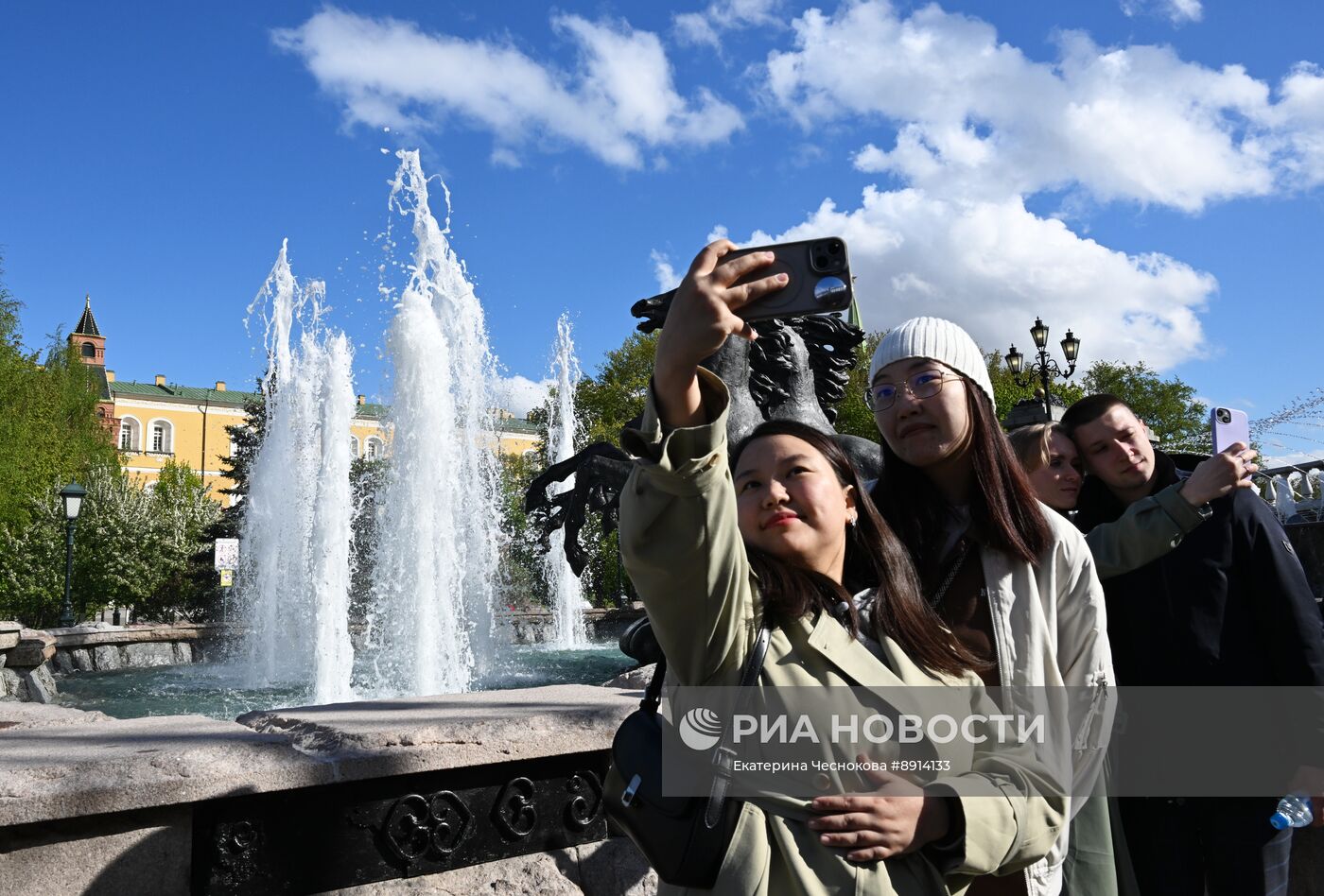 Старт работы фонтанов в Москве 