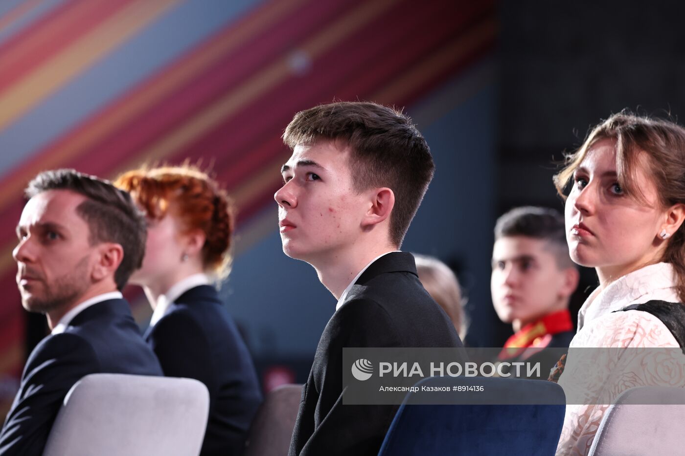 Президент Владимир Путин встретился с участниками марафона "Знание.Первые"