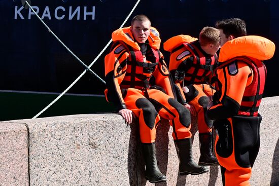 Фестиваль ледоколов в Санкт-Петербурге
