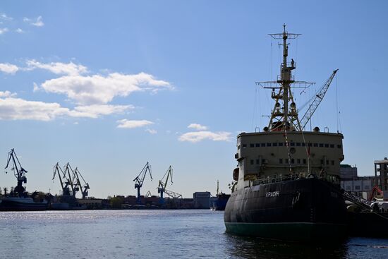 Фестиваль ледоколов в Санкт-Петербурге