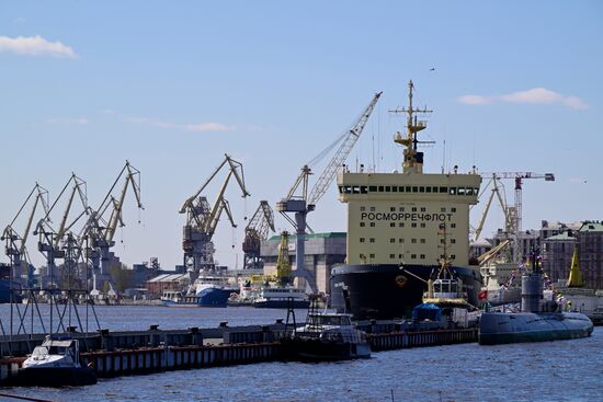 Фестиваль ледоколов в Санкт-Петербурге