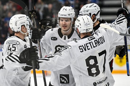 Хоккей. КХЛ. "Динамо" (Москва) - "Трактор" (Челябинск)