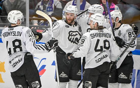 Хоккей. КХЛ. "Динамо" (Москва) - "Трактор" (Челябинск)