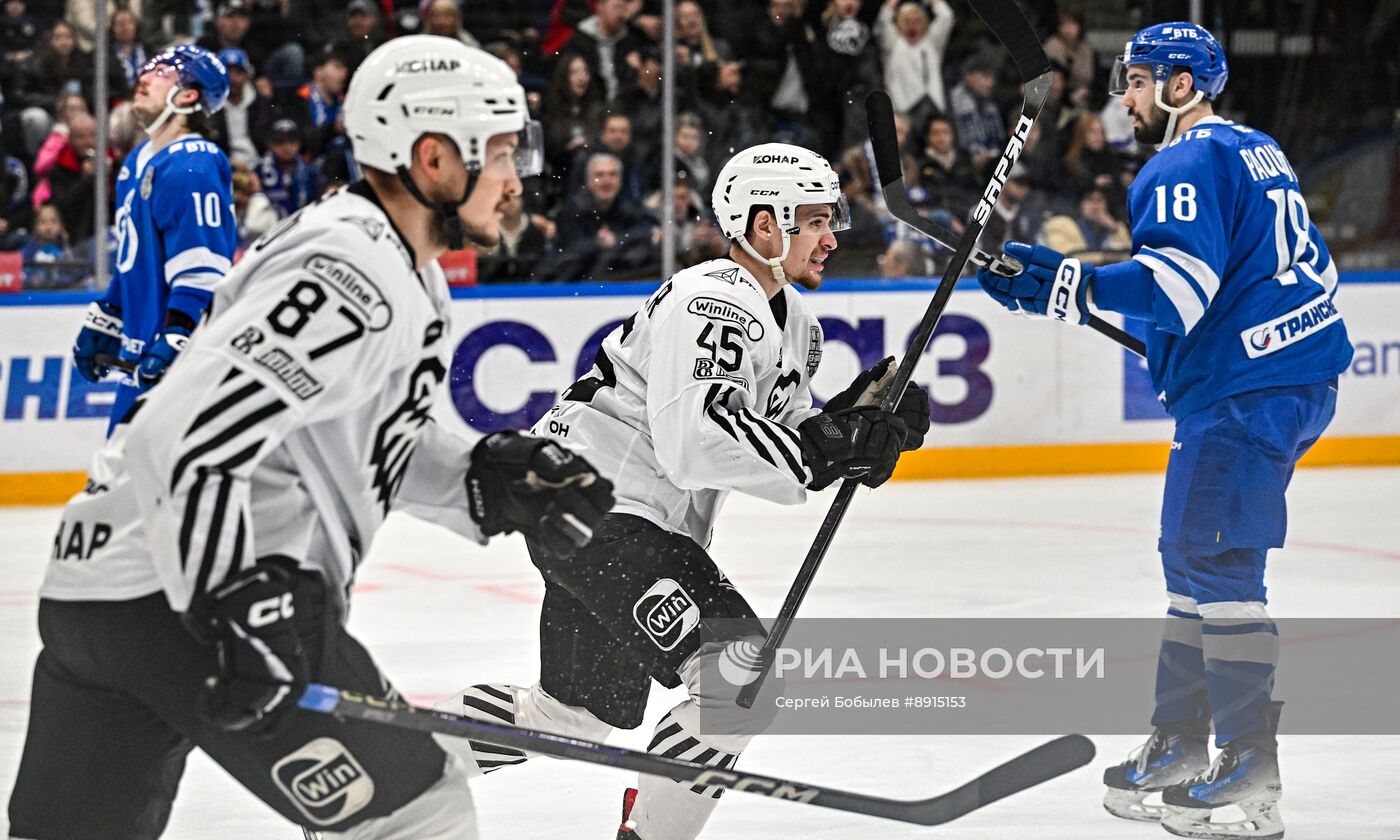 Хоккей. КХЛ. "Динамо" (Москва) - "Трактор" (Челябинск)