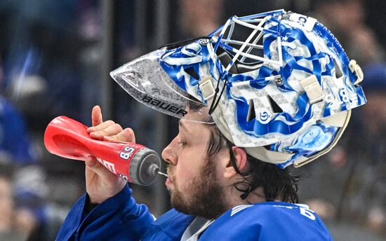 Хоккей. КХЛ. "Динамо" (Москва) - "Трактор" (Челябинск)