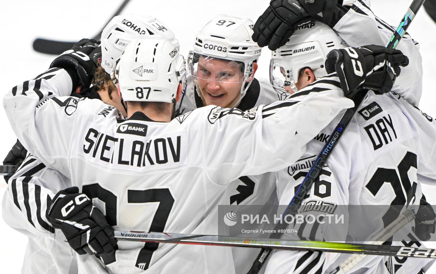 Хоккей. КХЛ. "Динамо" (Москва) - "Трактор" (Челябинск)