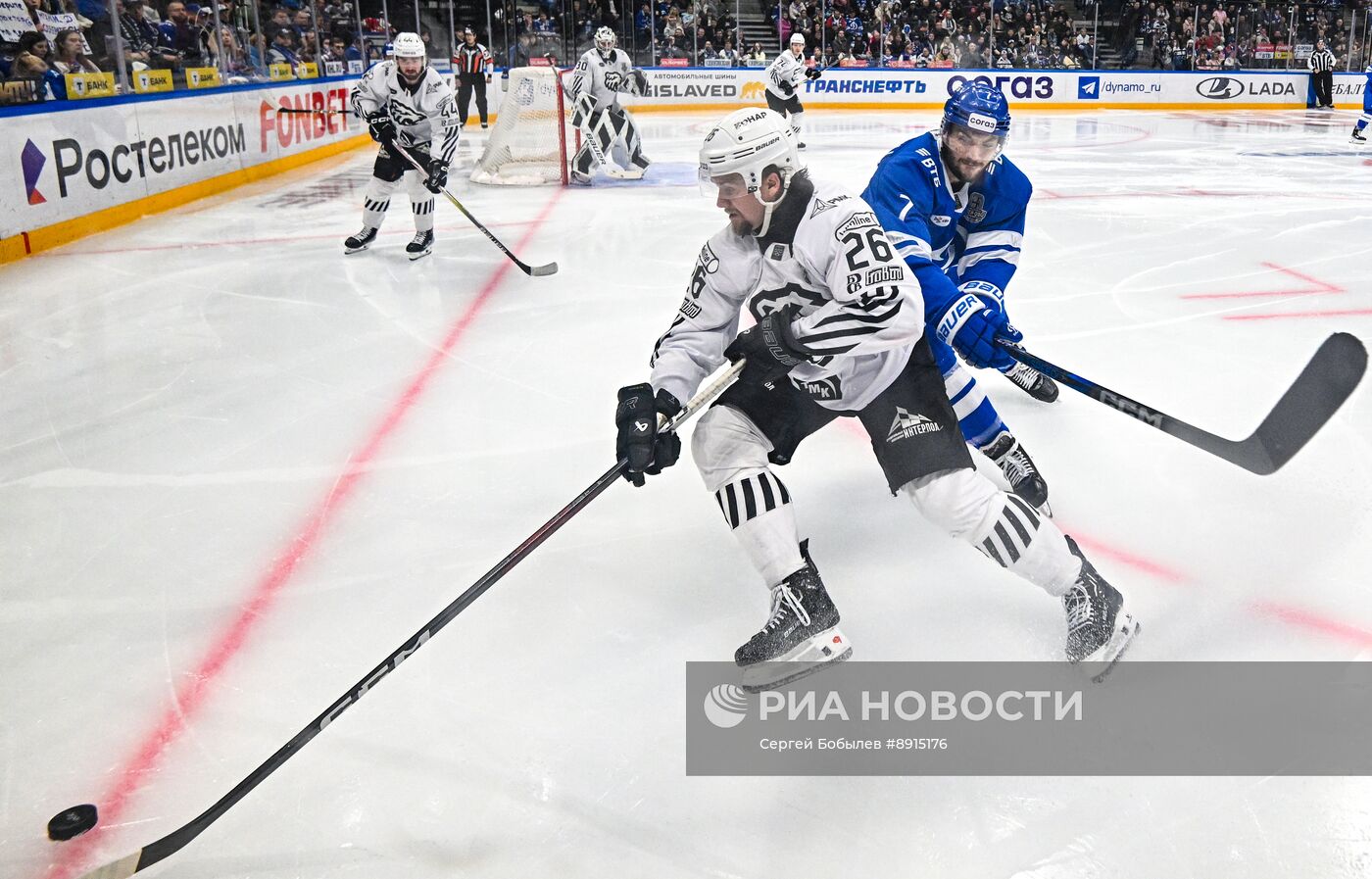 Хоккей. КХЛ. "Динамо" (Москва) - "Трактор" (Челябинск)