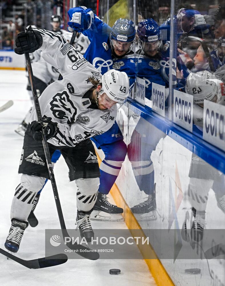 Хоккей. КХЛ. "Динамо" (Москва) - "Трактор" (Челябинск)