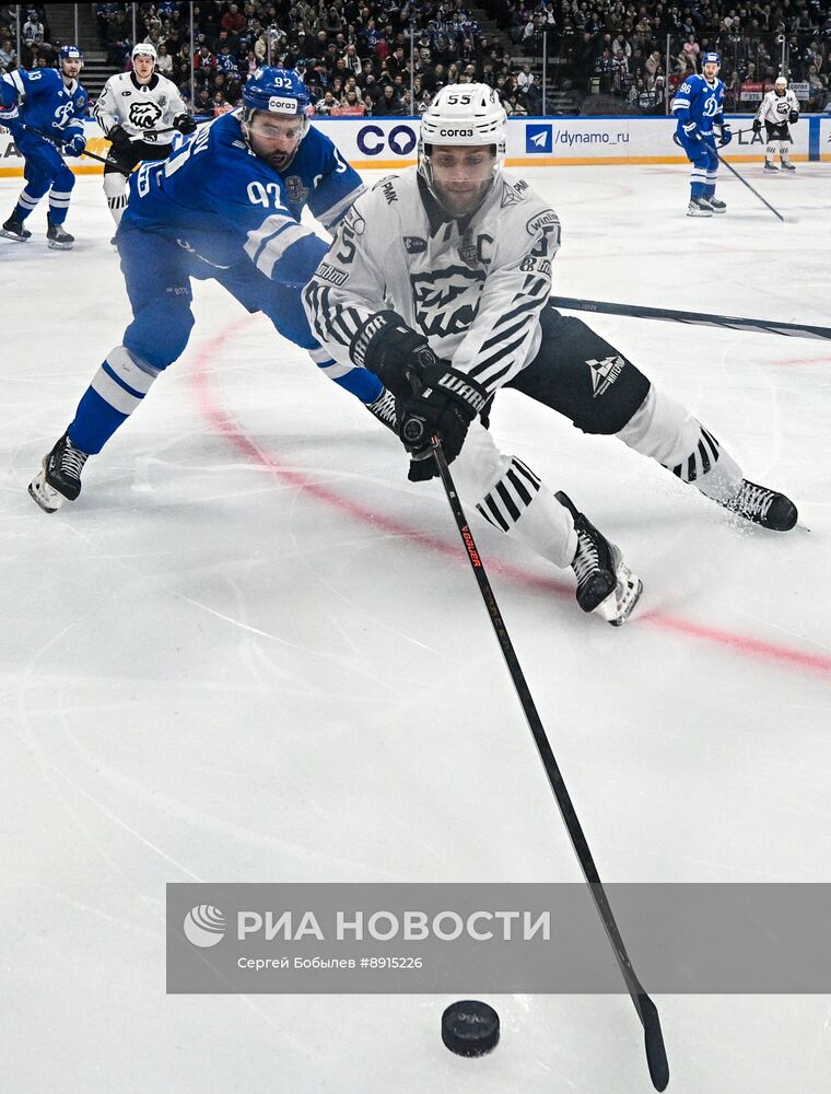 Хоккей. КХЛ. "Динамо" (Москва) - "Трактор" (Челябинск)