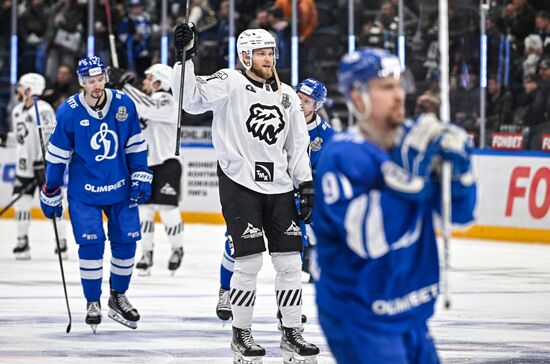 Хоккей. КХЛ. "Динамо" (Москва) - "Трактор" (Челябинск)