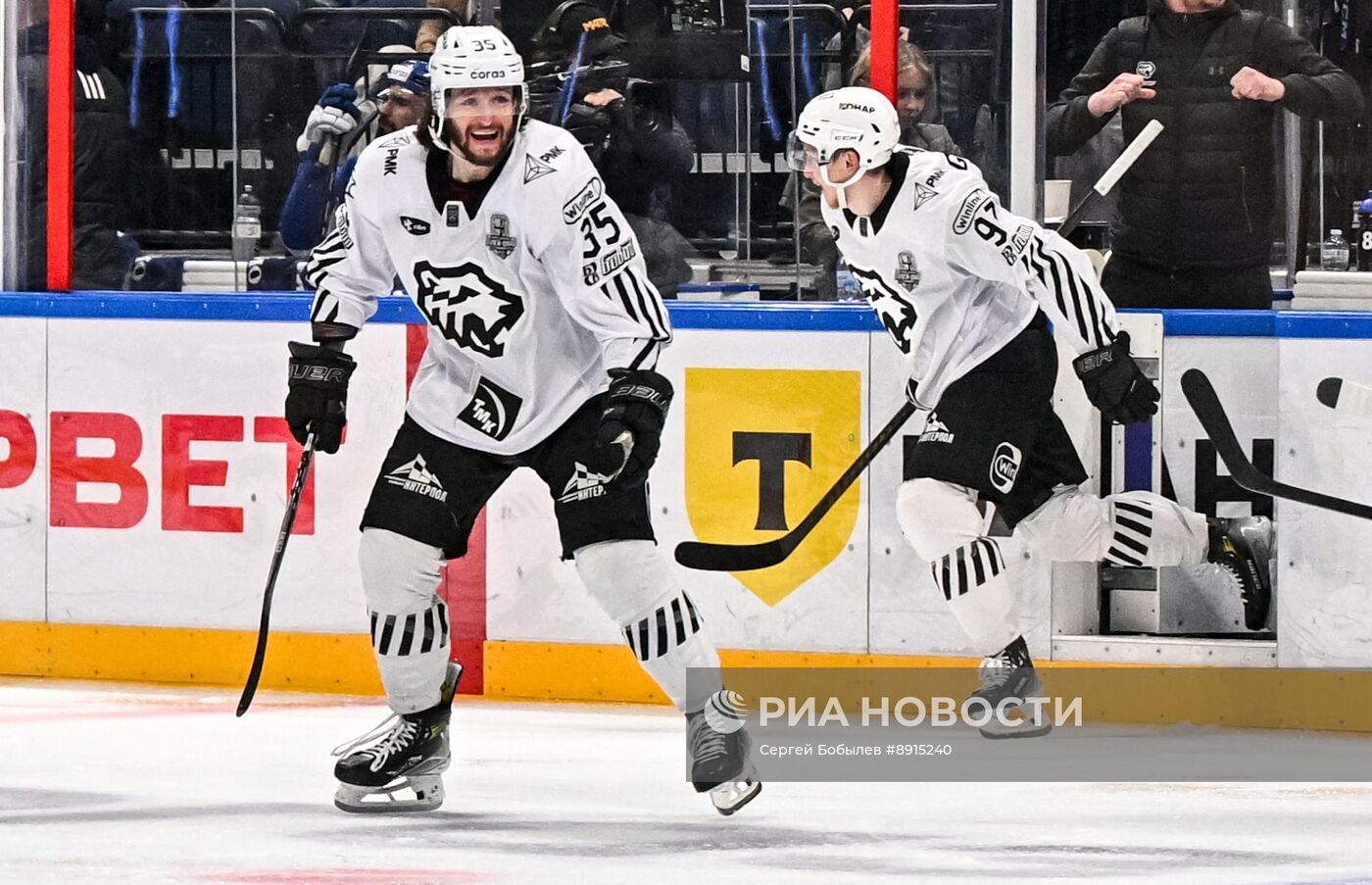 Хоккей. КХЛ. "Динамо" (Москва) - "Трактор" (Челябинск)