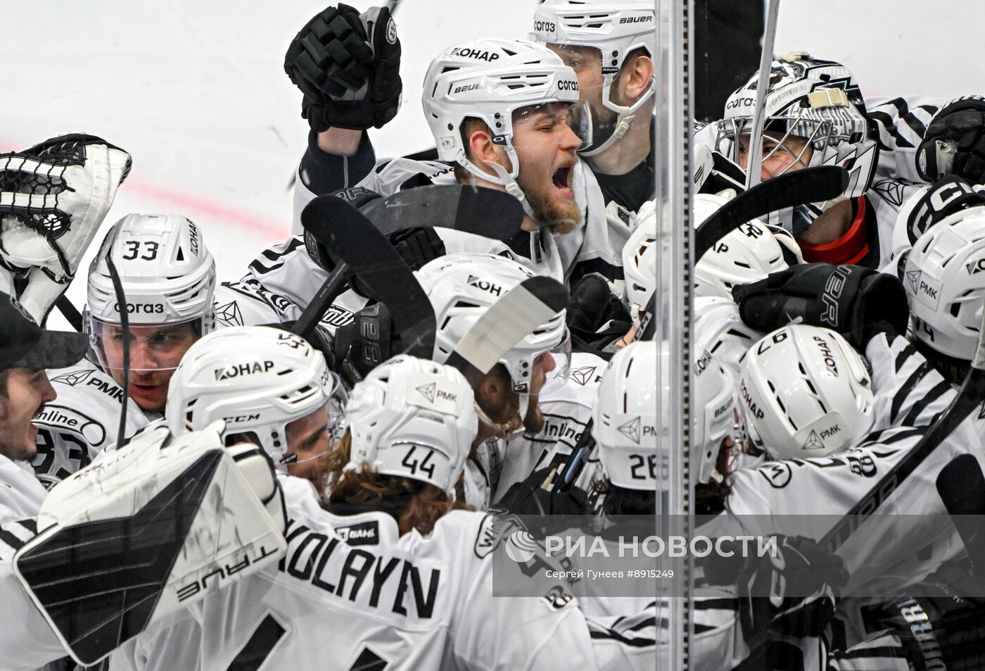Хоккей. КХЛ. "Динамо" (Москва) - "Трактор" (Челябинск)