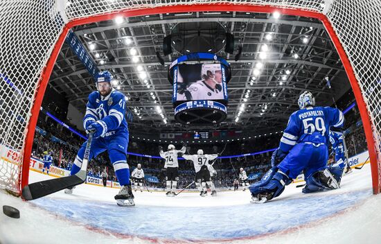 Хоккей. КХЛ. "Динамо" (Москва) - "Трактор" (Челябинск)