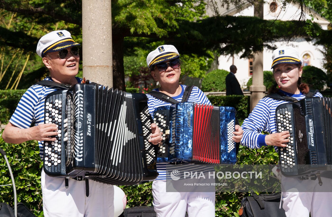 Шествие "Бессмертного полка" в Пекине