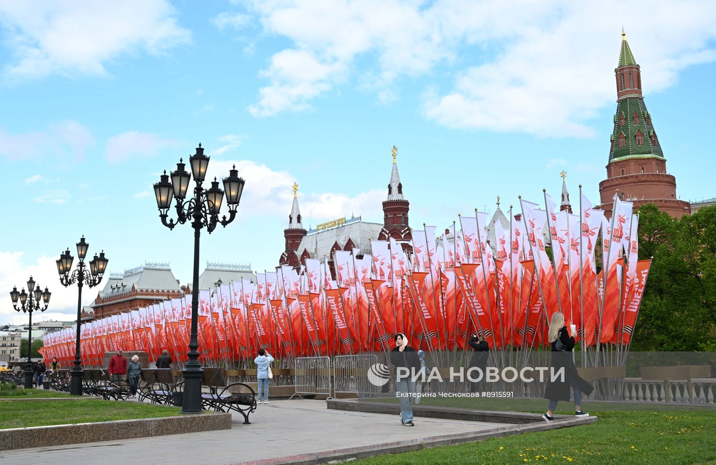 Украшение Москвы ко Дню Победы