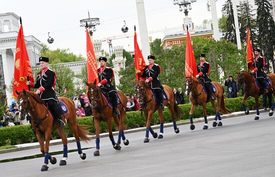 Конный церемониал всадников Кремлевской школы верховой езды