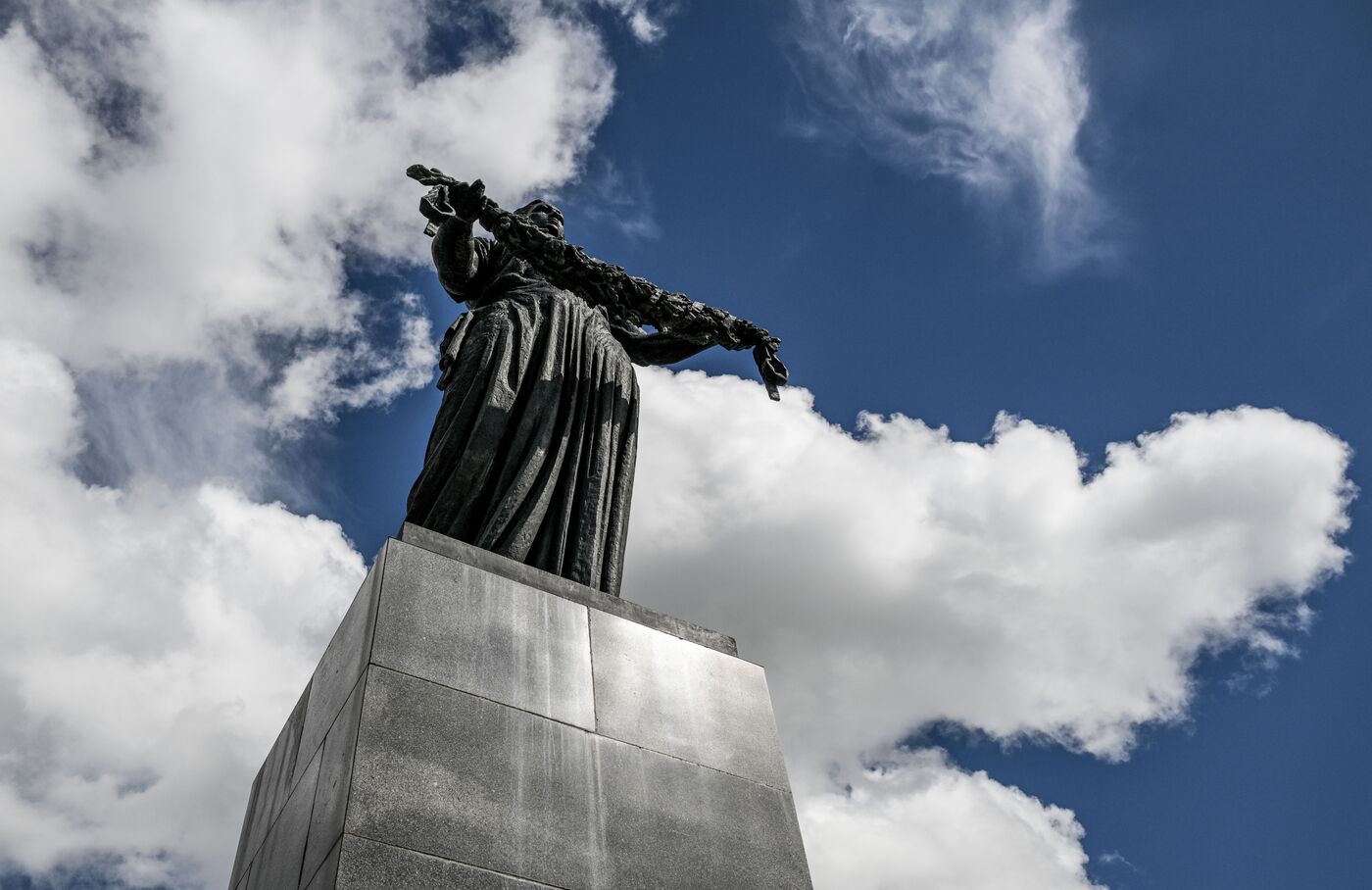 Город-герой Ленинград