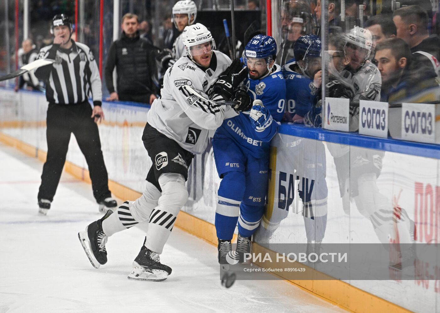 Хоккей. КХЛ. "Динамо М" (Москва) - "Трактор" (Челябинск) 
